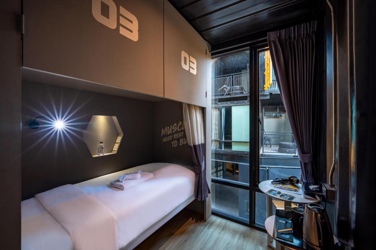 Hivetel Hotel Chalong Eksteriør billede
