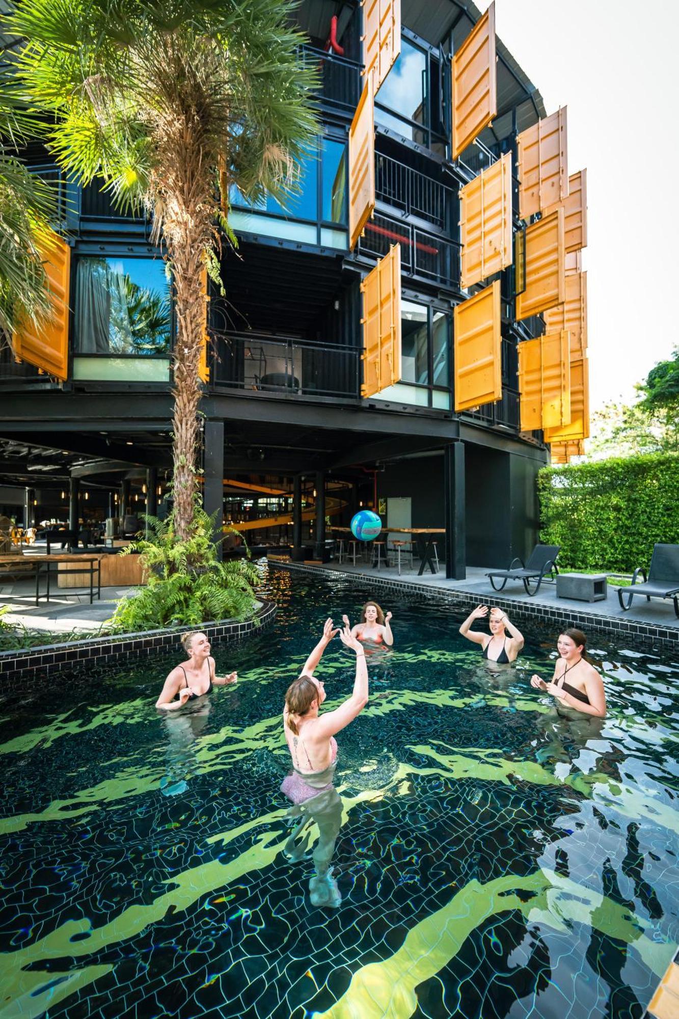Hivetel Hotel Chalong Eksteriør billede